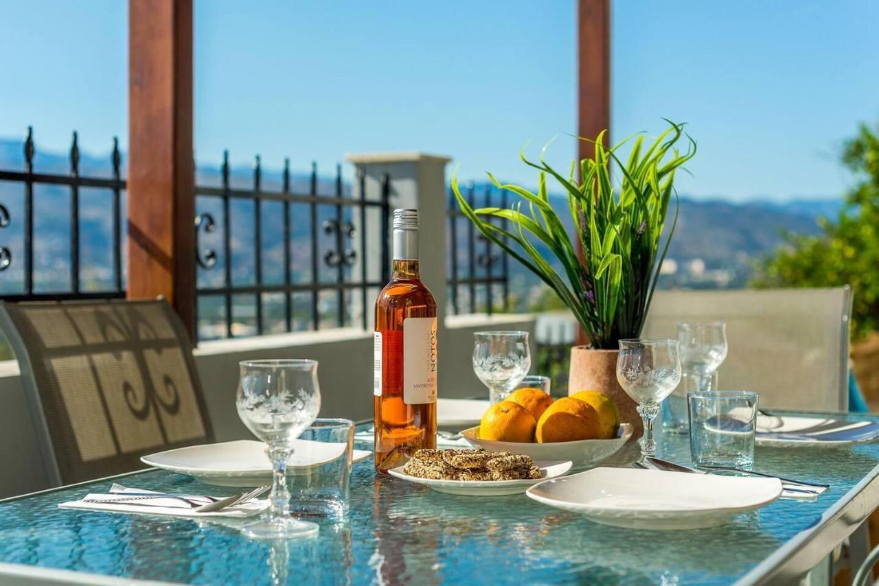 Superior Apartment - Overlooking Chania-With Pool Ханя Екстериор снимка