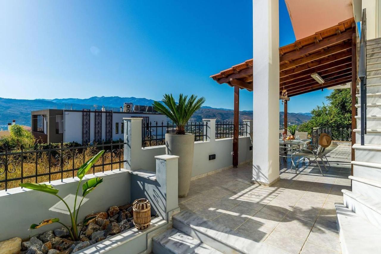 Superior Apartment - Overlooking Chania-With Pool Ханя Екстериор снимка